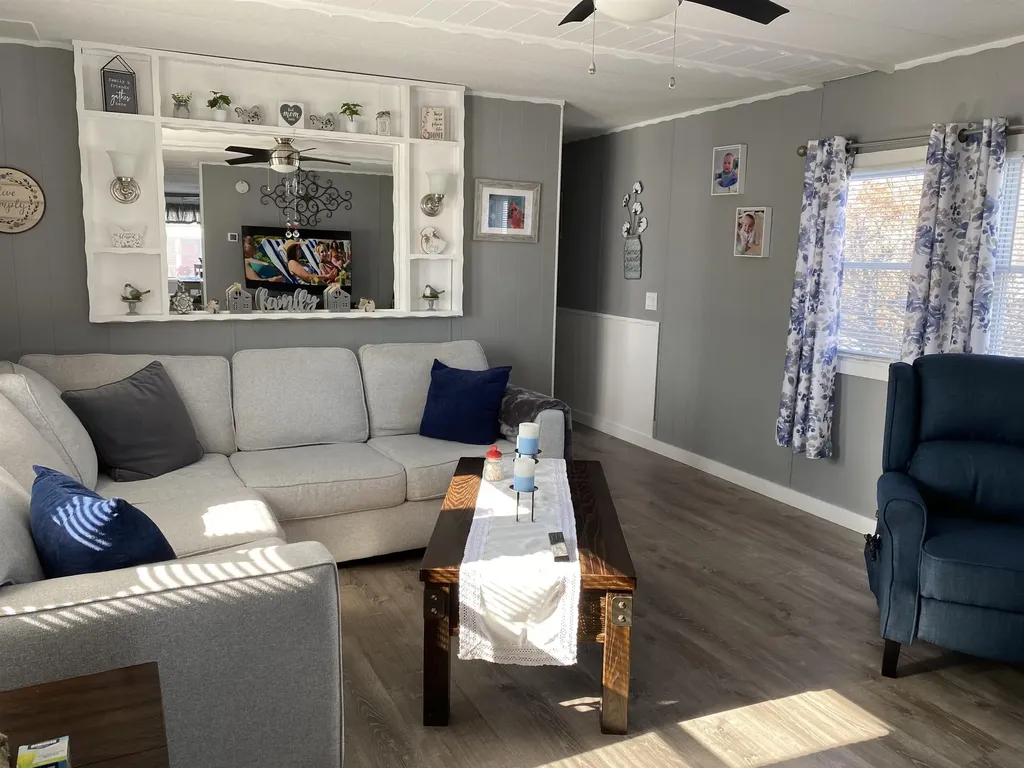 167 Staples Street Seabrook NH 03874