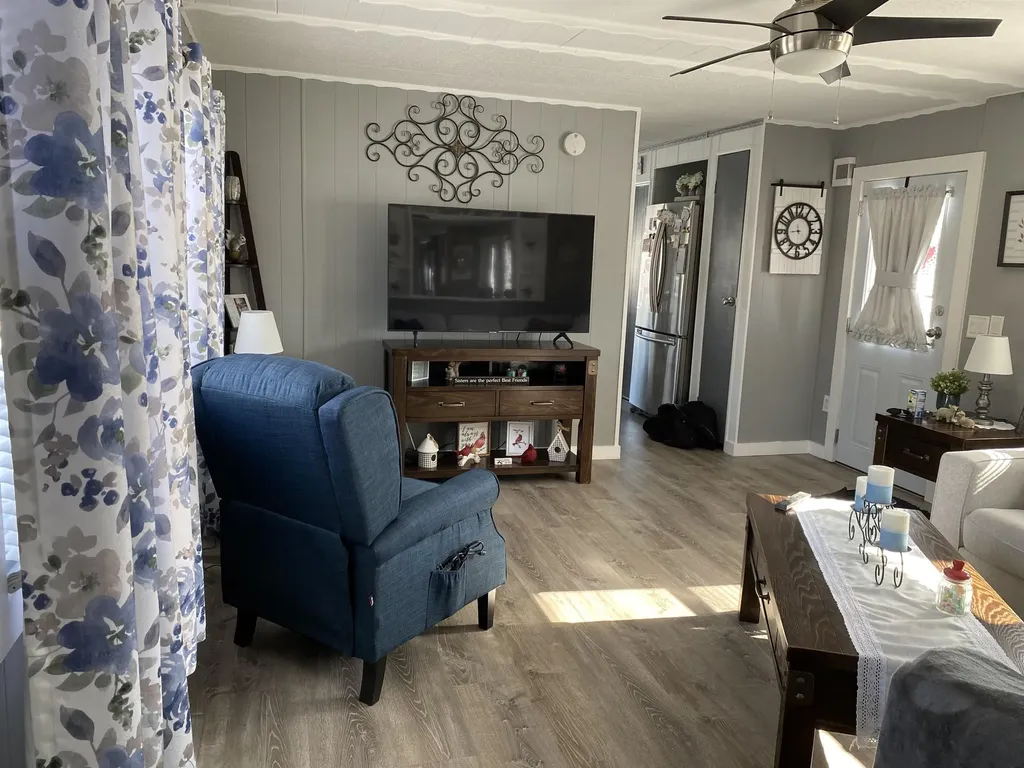 167 Staples Street Seabrook NH 03874