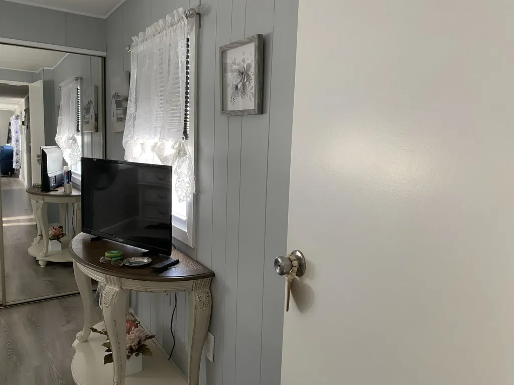 167 Staples Street Seabrook NH 03874