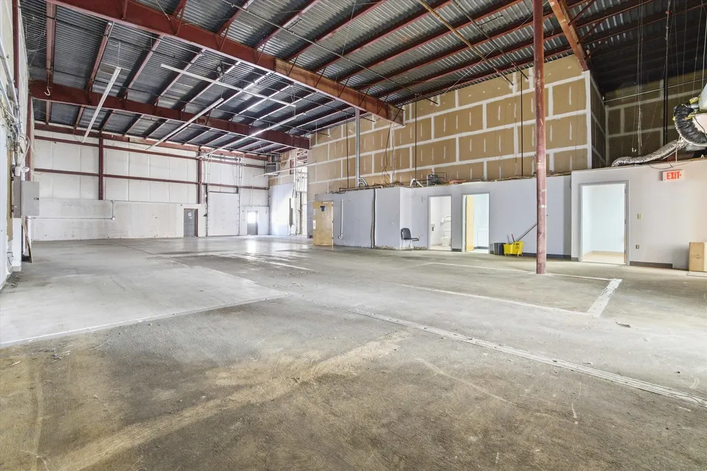 321 Commerce Way Pembroke NH 03275