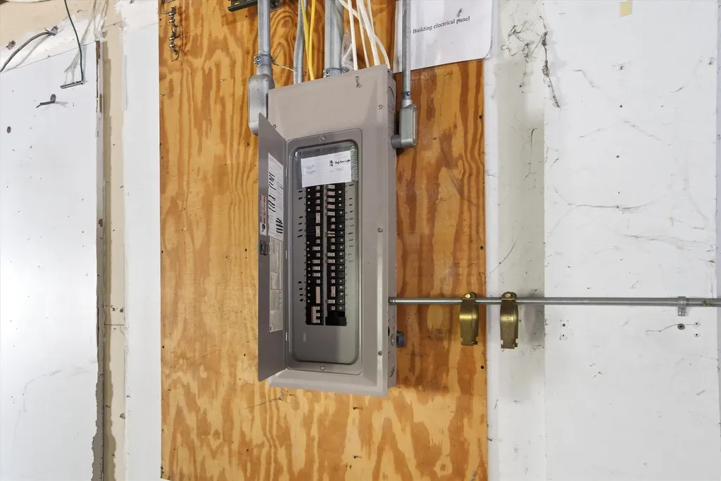 321 Commerce Way Pembroke NH 03275