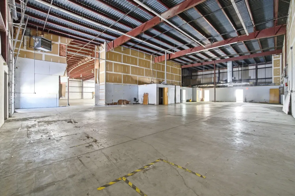 321 Commerce Way Pembroke NH 03275