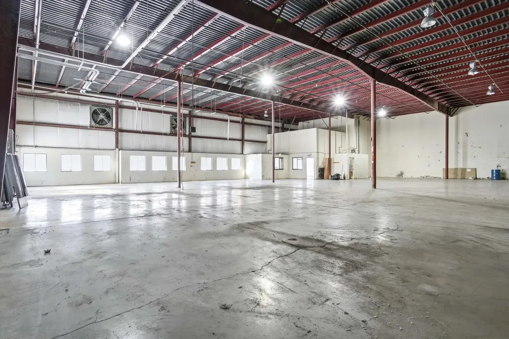 321 Commerce Way Pembroke NH 03275