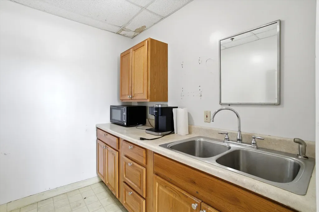 321 Commerce Way Pembroke NH 03275