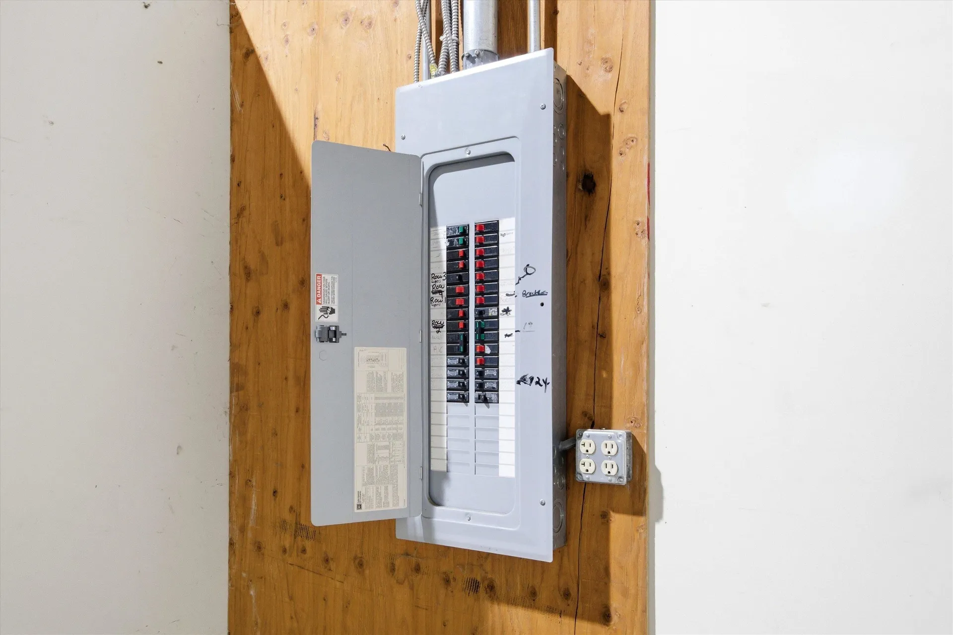 321 Commerce Way Pembroke NH 03275