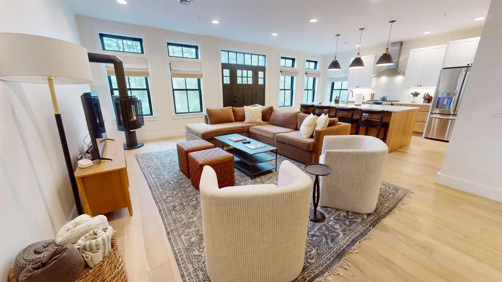 3148 Mountain Road Stowe VT 05672