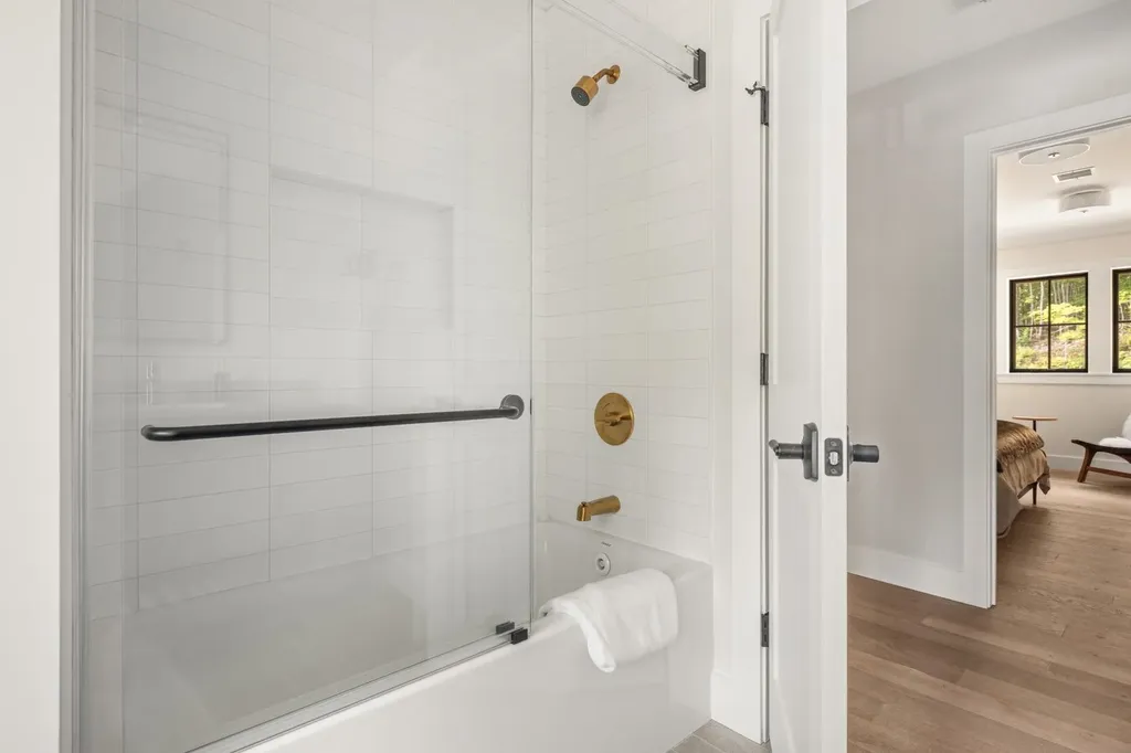 3148 Mountain Road Stowe VT 05672