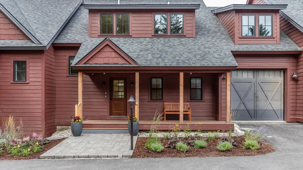 3148 Mountain Road Stowe VT 05672