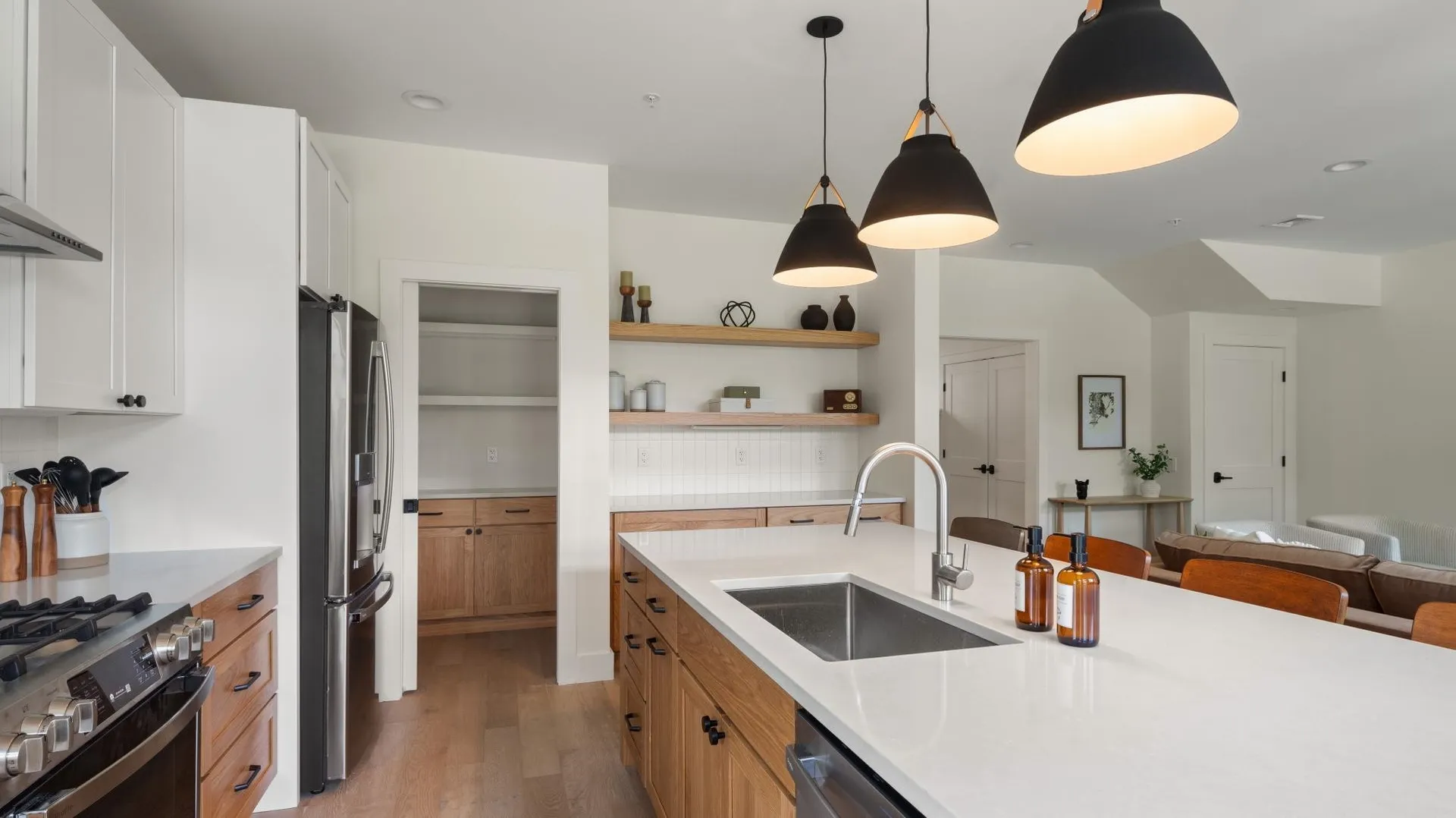 3148 Mountain Road Stowe VT 05672