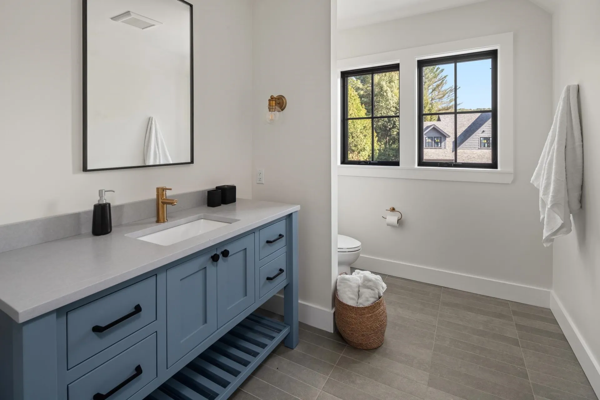 3148 Mountain Road Stowe VT 05672