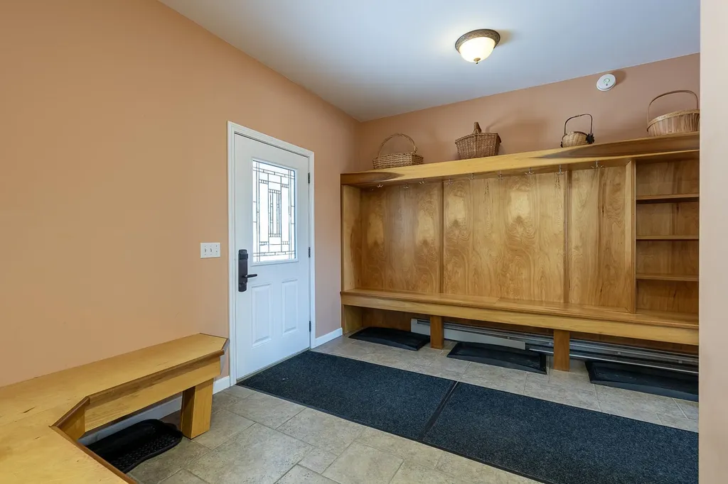 563 Rim Road Killington VT 05751