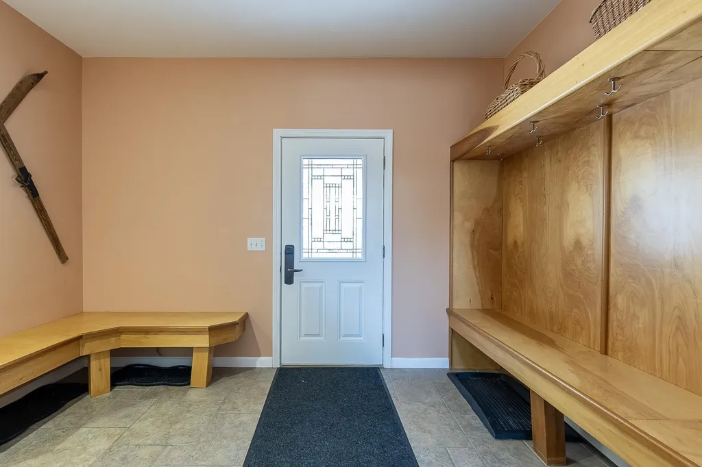 563 Rim Road Killington VT 05751