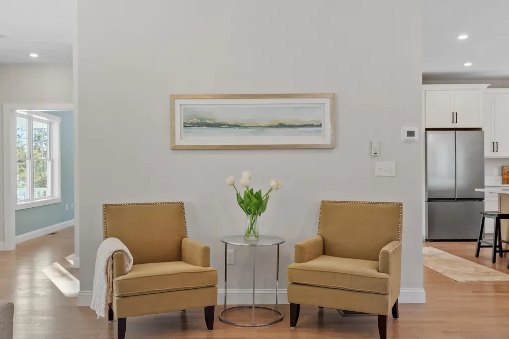 13 Blaisdell Court Raymond NH 03077