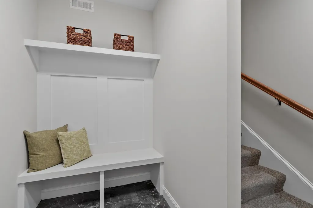 13 Blaisdell Court Raymond NH 03077