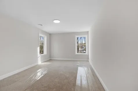 13 Blaisdell Court Raymond NH 03077