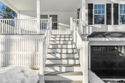 13 Blaisdell Court Raymond NH 03077