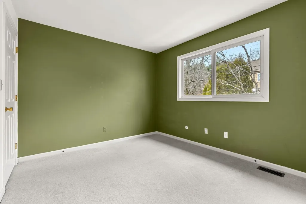 96 Spinnaker Way Portsmouth NH 03801