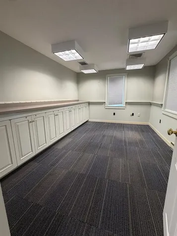 884 Main Street Hopkinton NH 03229