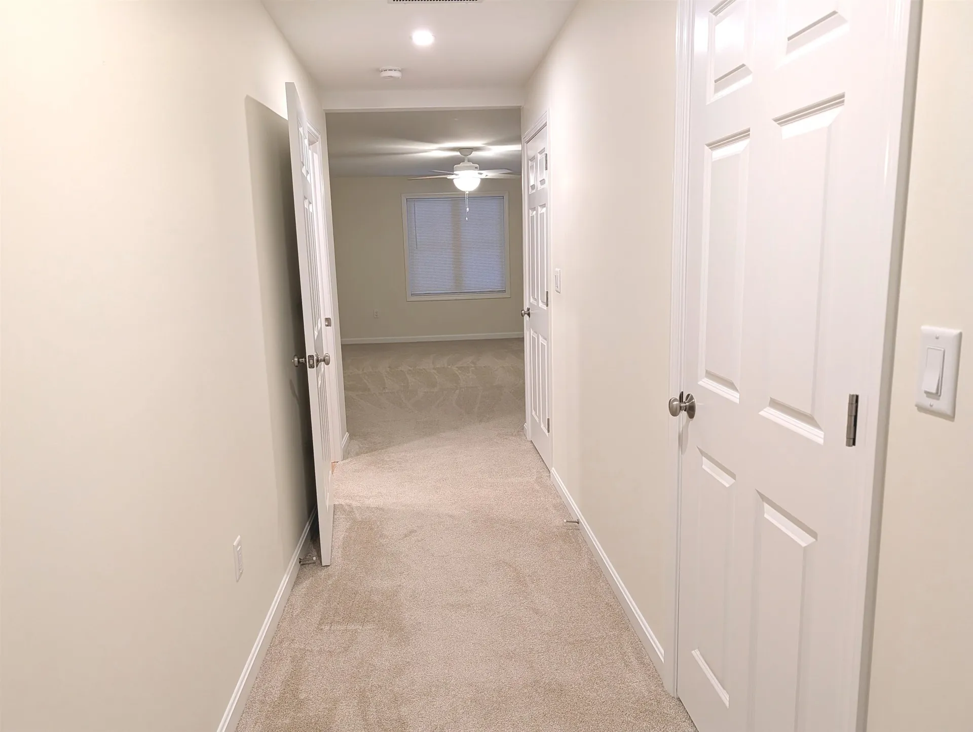 264 Woodview Way Manchester NH 03102