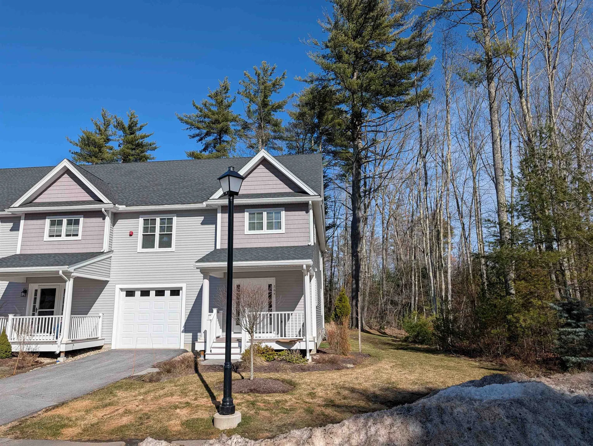 264 Woodview Way Manchester NH 03102