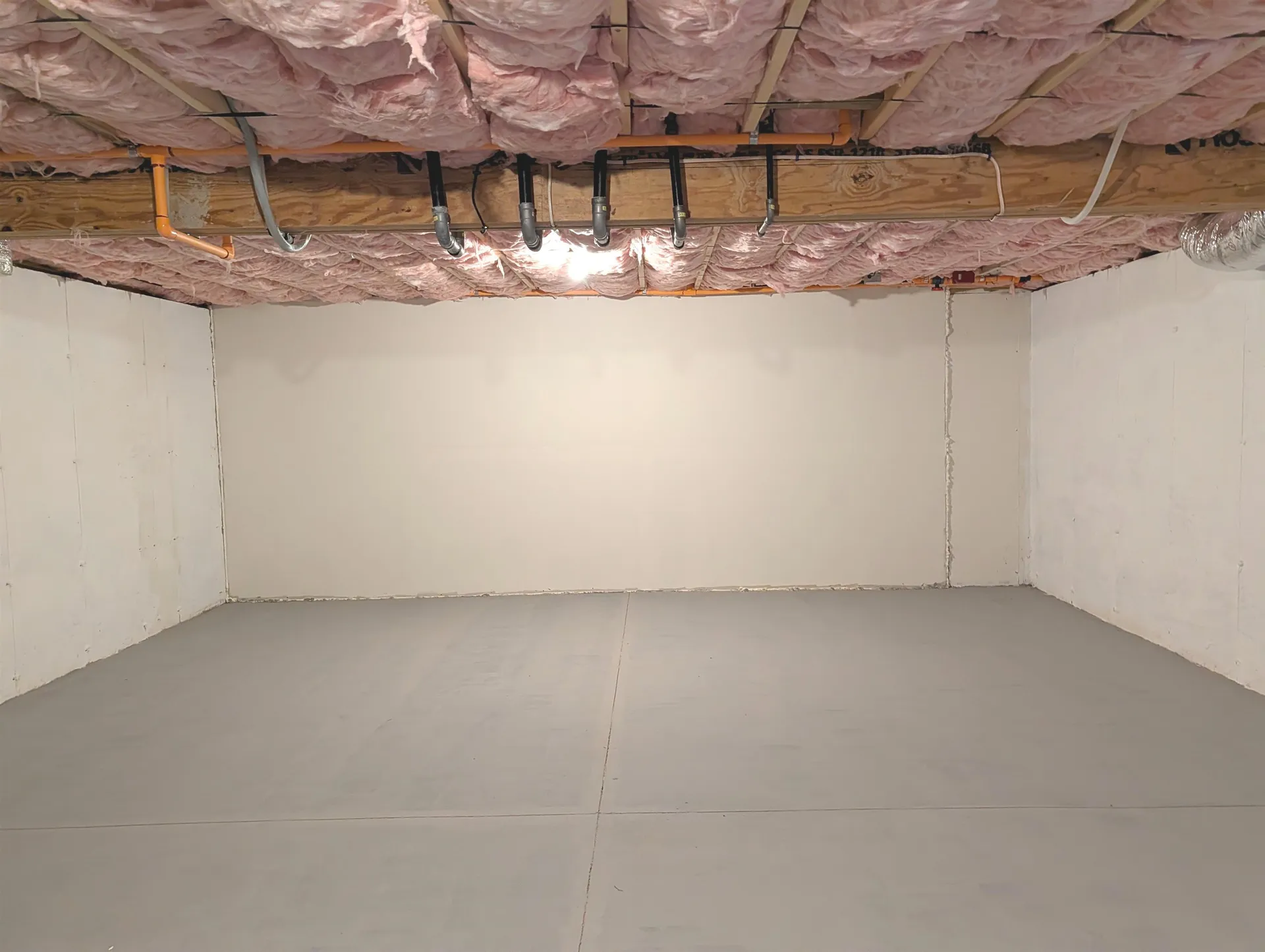 264 Woodview Way Manchester NH 03102