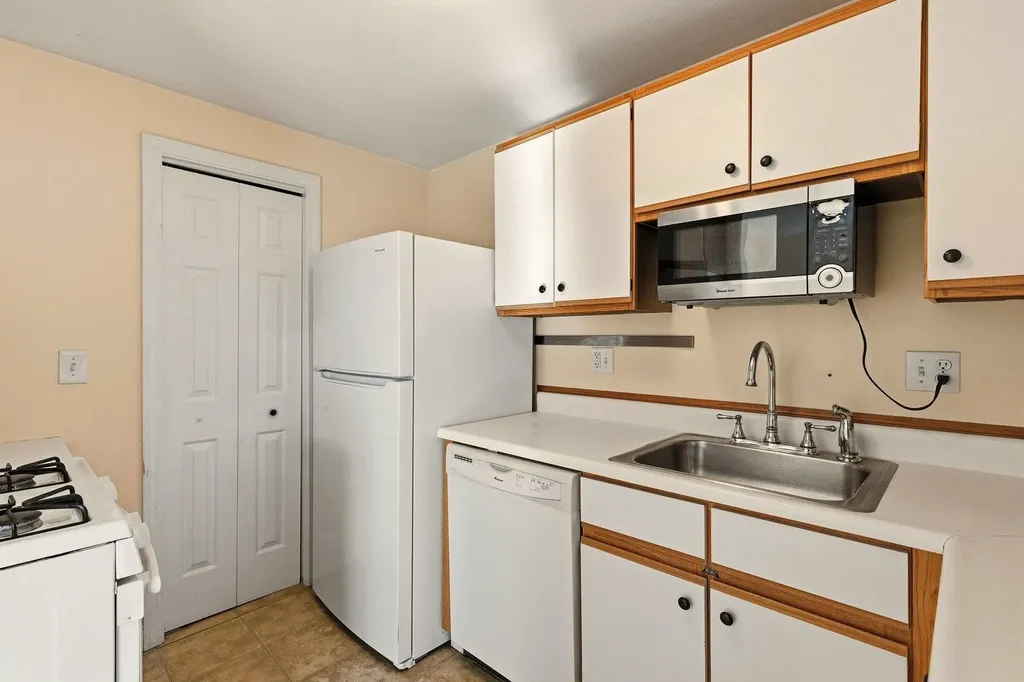 777 Middle Road Portsmouth NH 03801