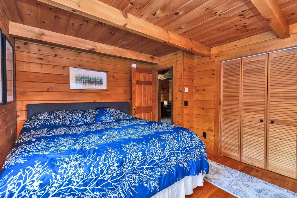 664 Tigola Trail Stoddard NH 03464