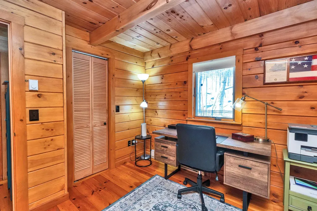 664 Tigola Trail Stoddard NH 03464