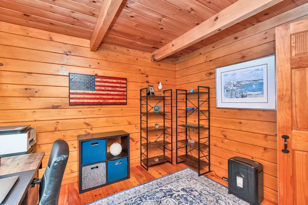 664 Tigola Trail Stoddard NH 03464