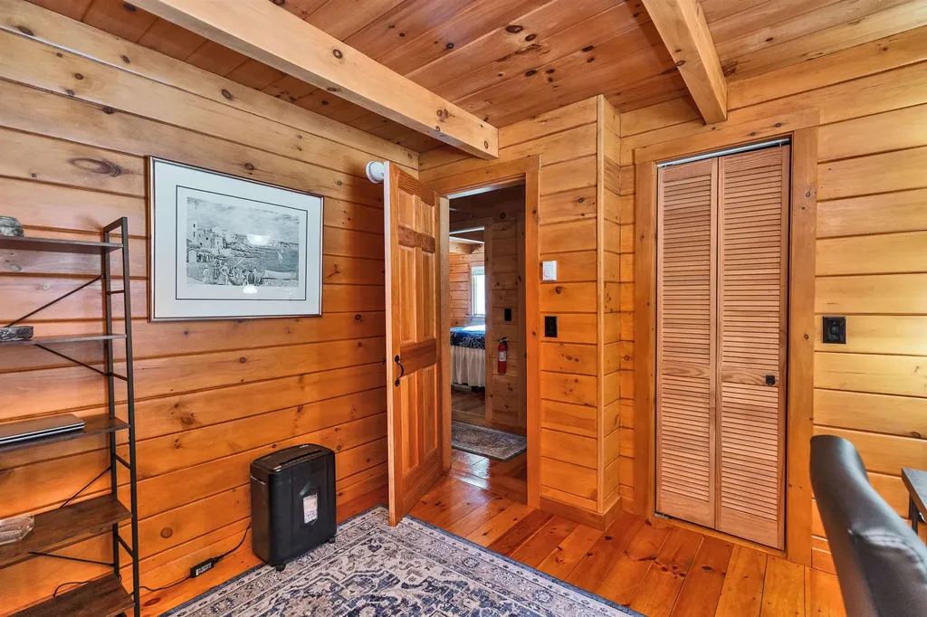 664 Tigola Trail Stoddard NH 03464