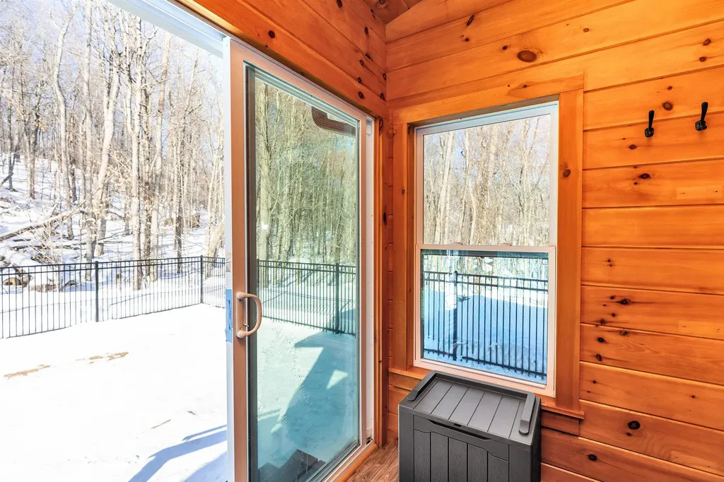 664 Tigola Trail Stoddard NH 03464