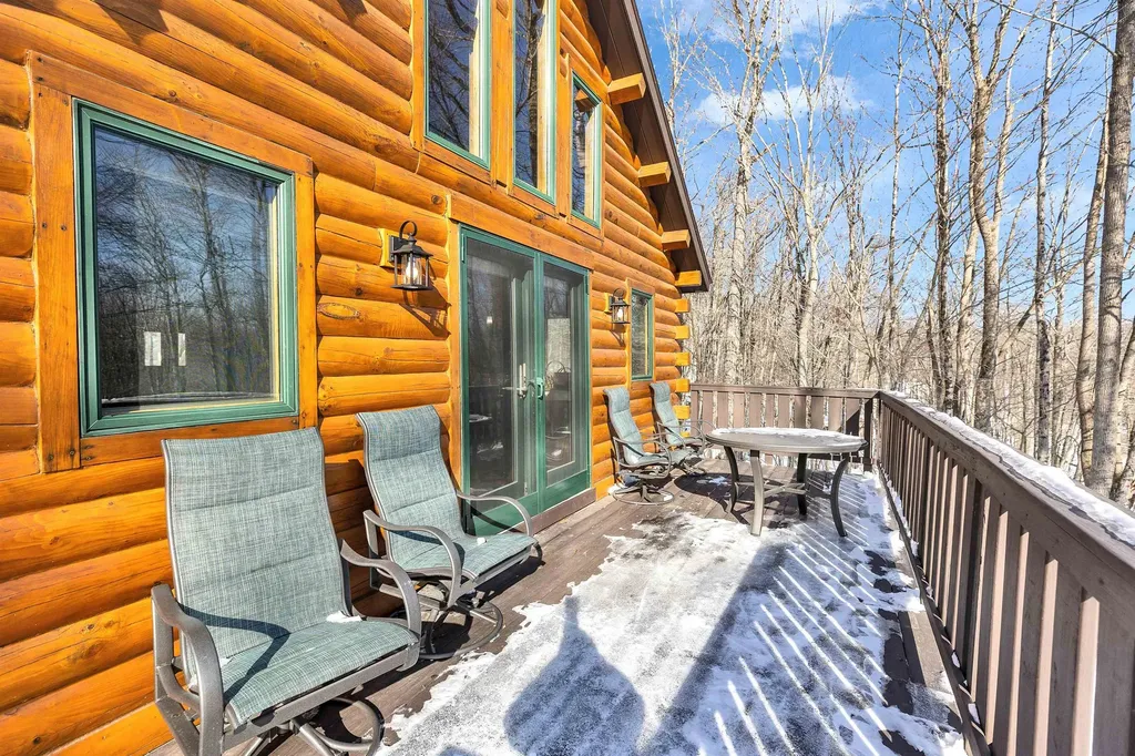 664 Tigola Trail Stoddard NH 03464