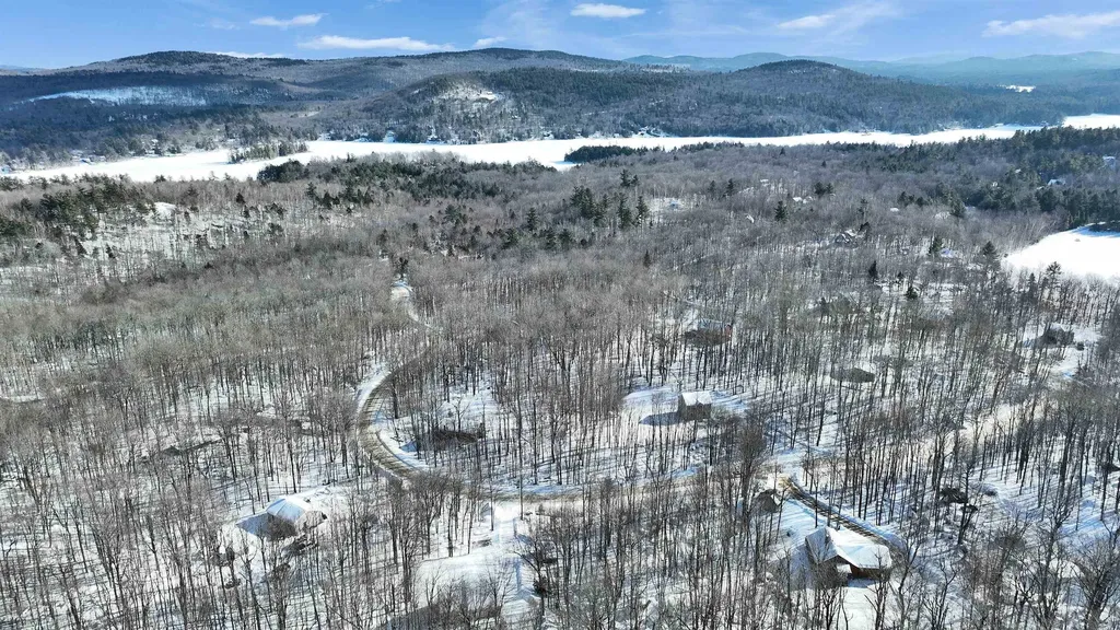 664 Tigola Trail Stoddard NH 03464