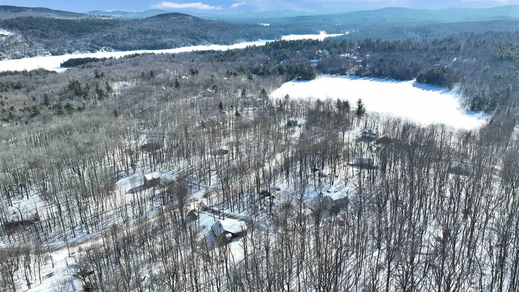 664 Tigola Trail Stoddard NH 03464