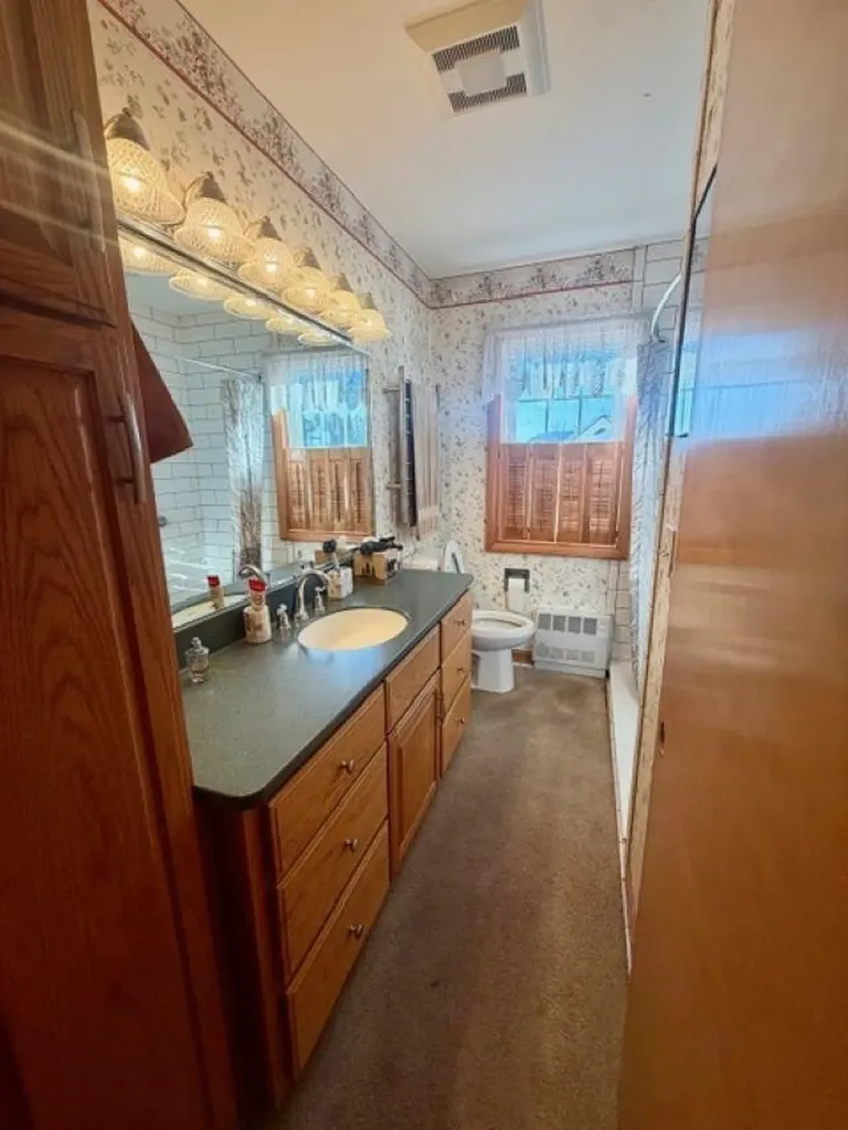 25 Bret Street Berlin NH 03570