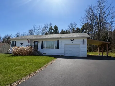 25 Bret Street Berlin NH 03570