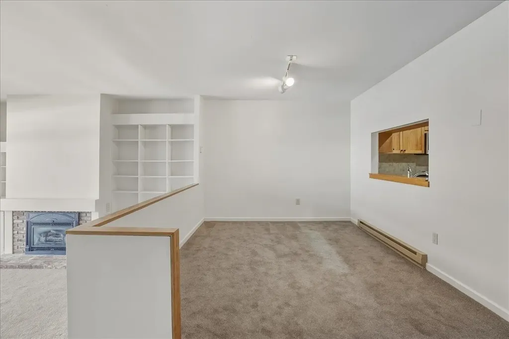 102 South Beach Road South Burlington VT 05403