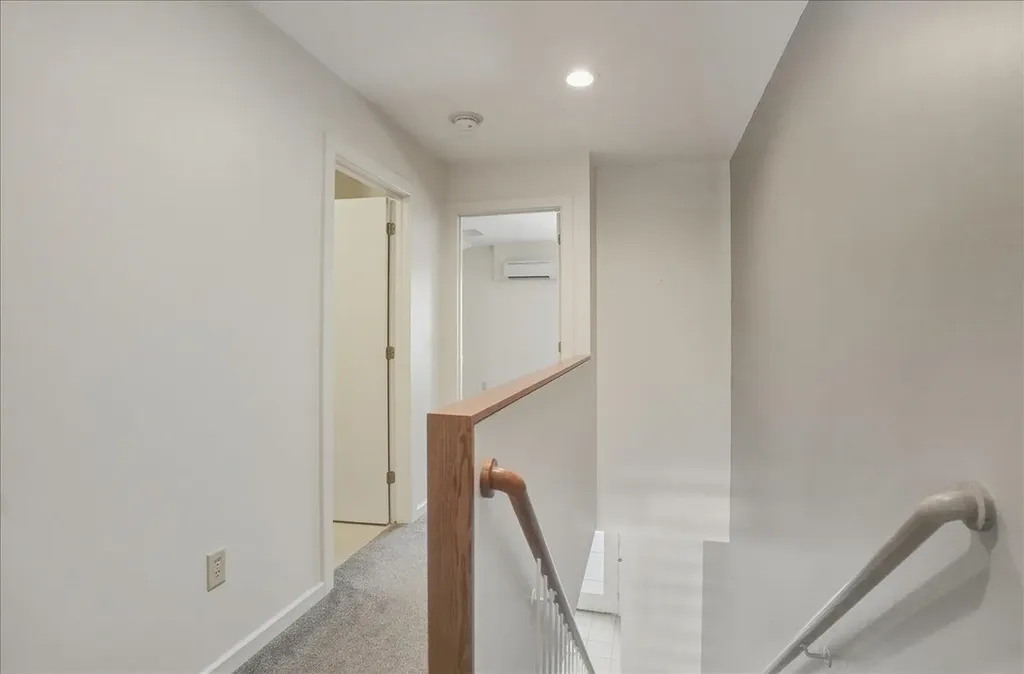 102 South Beach Road South Burlington VT 05403