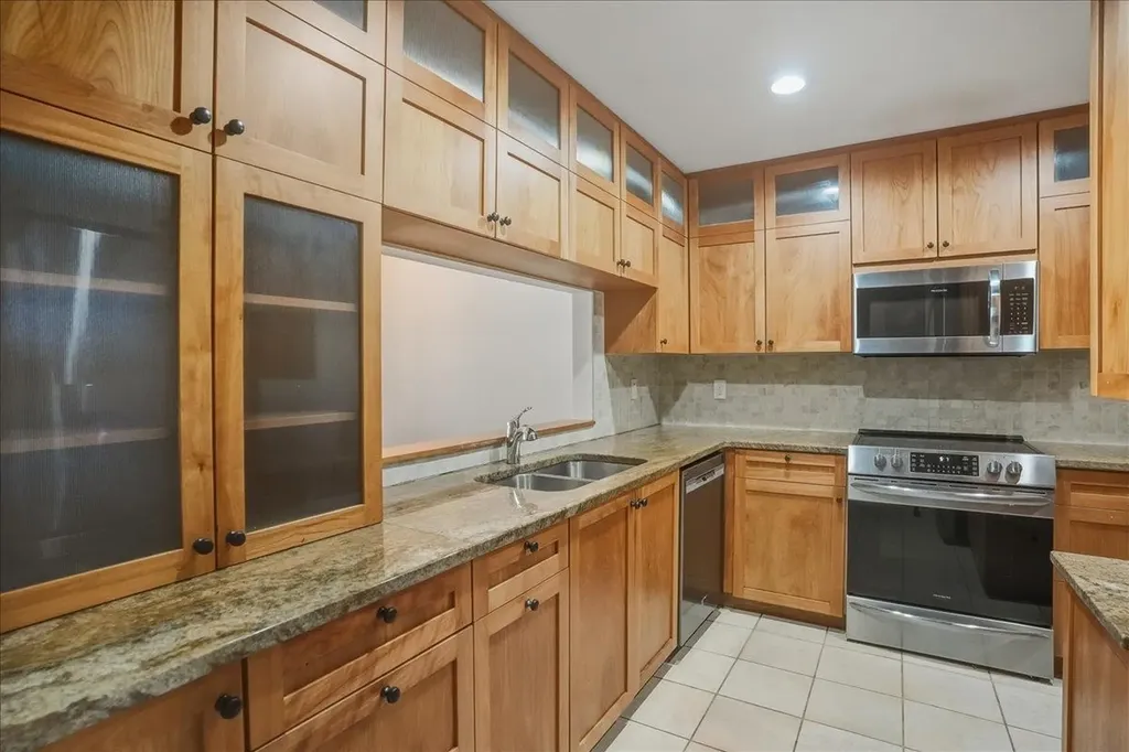 102 South Beach Road South Burlington VT 05403