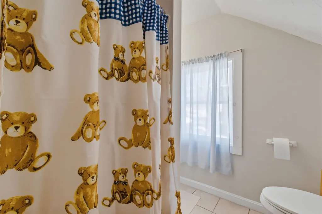 8 West Street Tilton NH 03276