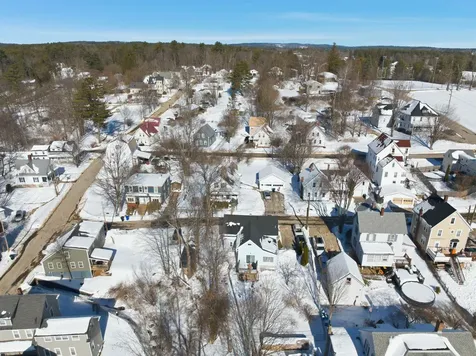 8 West Street Tilton NH 03276