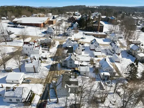 8 West Street Tilton NH 03276