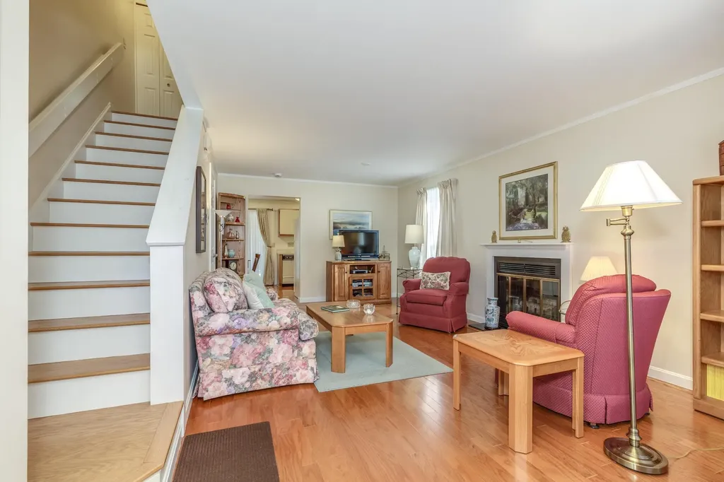 54 NE Village Road Concord NH 03301