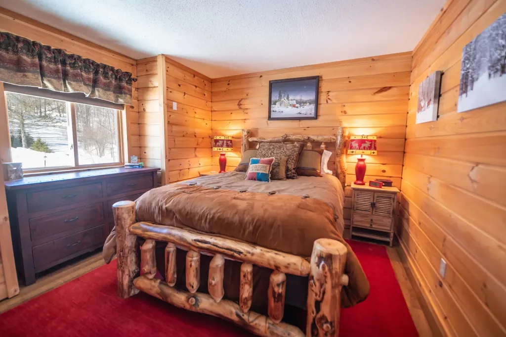 6 Brumms Way Dover VT 05356