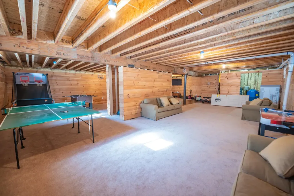 6 Brumms Way Dover VT 05356