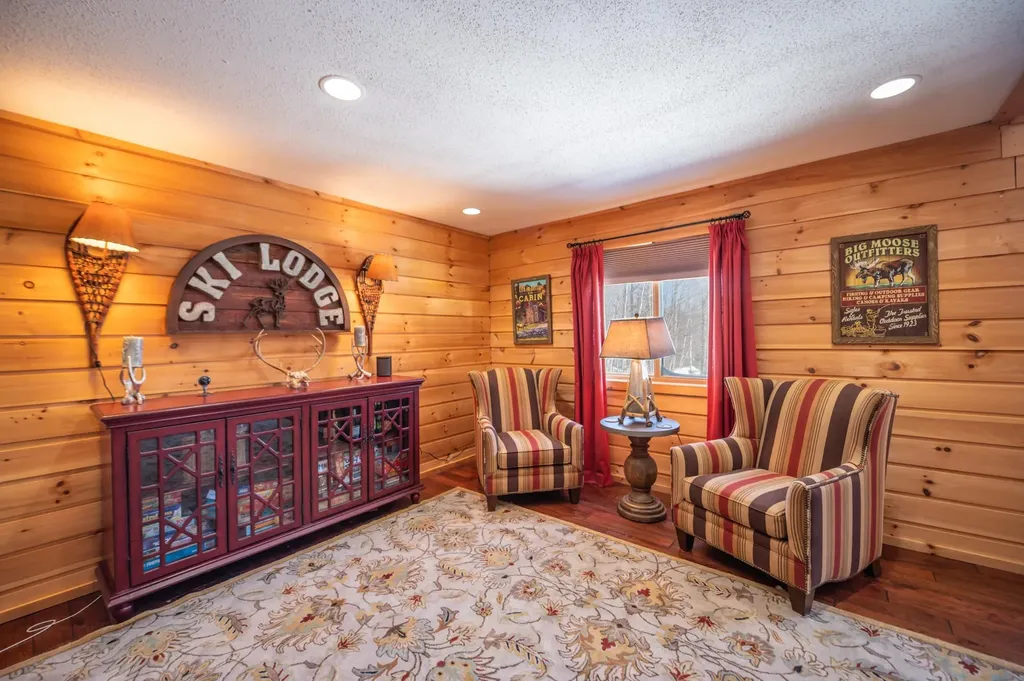 6 Brumms Way Dover VT 05356