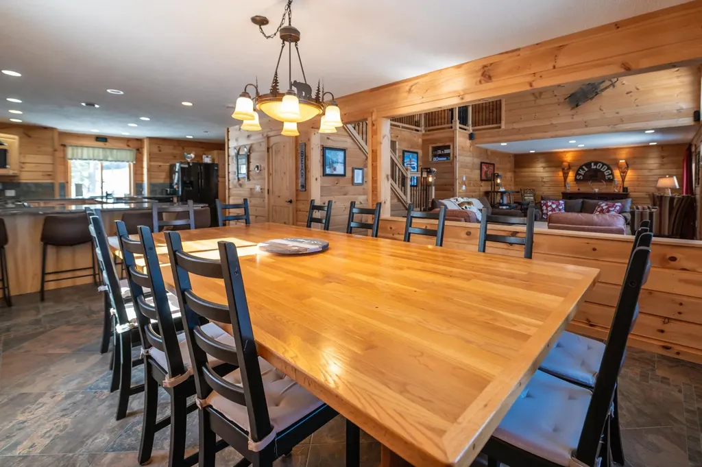 6 Brumms Way Dover VT 05356