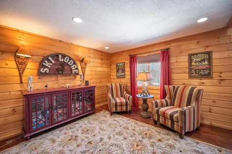 6 Brumms Way Dover VT 05356