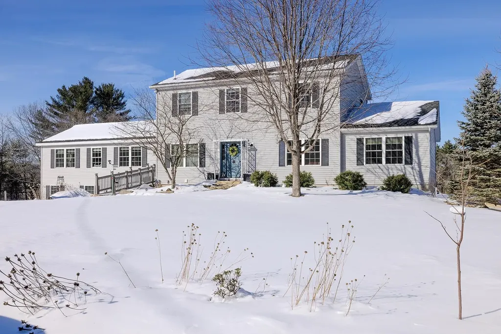 1168 New Hampton Road Sanbornton NH 03269