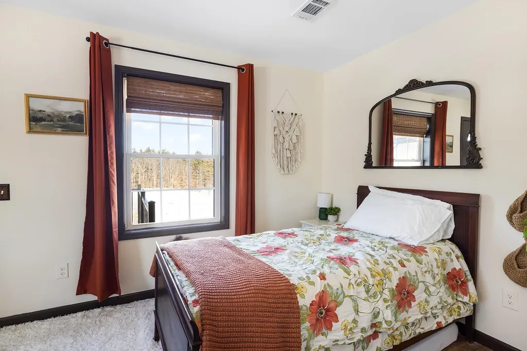 1168 New Hampton Road Sanbornton NH 03269